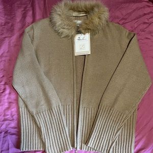 Fur Rim Zip Up Sweatshirt